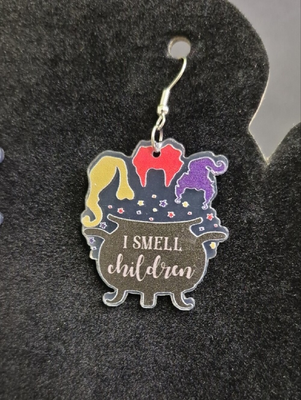 Hokus Pokus I Smell Children Sanderson Sisters Cauldron Handcrafted Earrings - Picture 3 of 4
